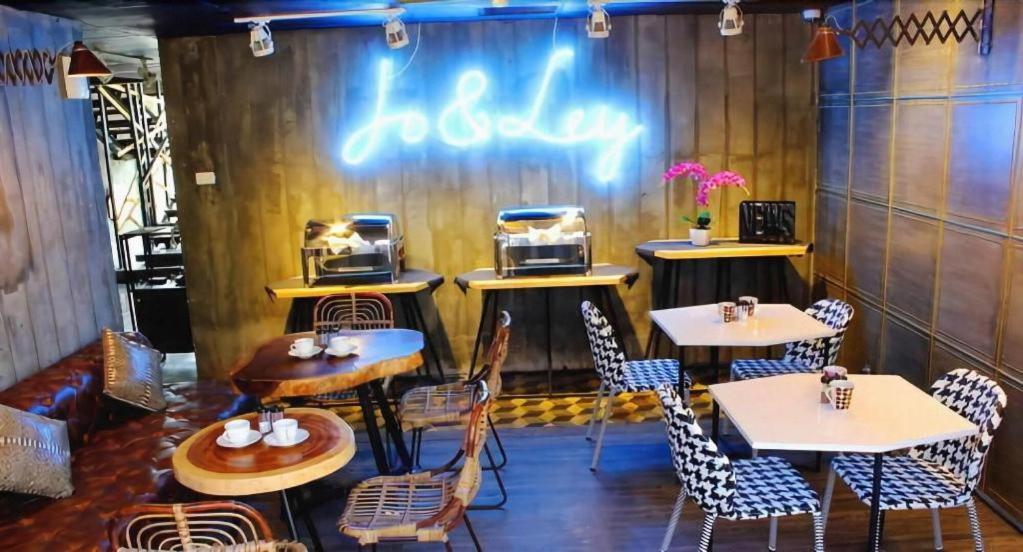 Couleur Hotel Cengkareng Jakarta Eksteriør billede