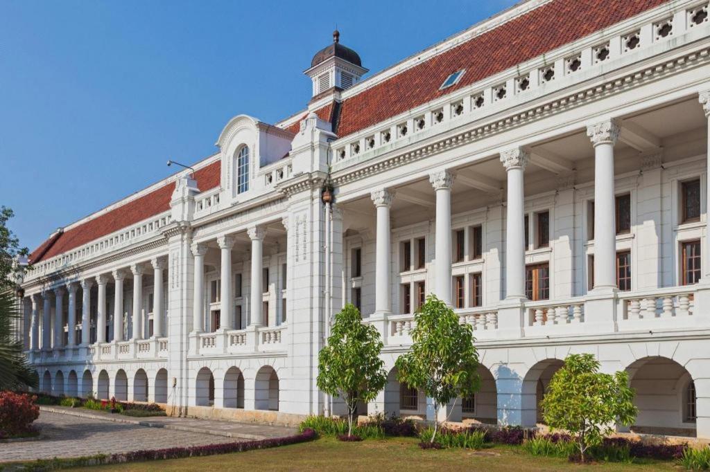 Couleur Hotel Cengkareng Jakarta Eksteriør billede